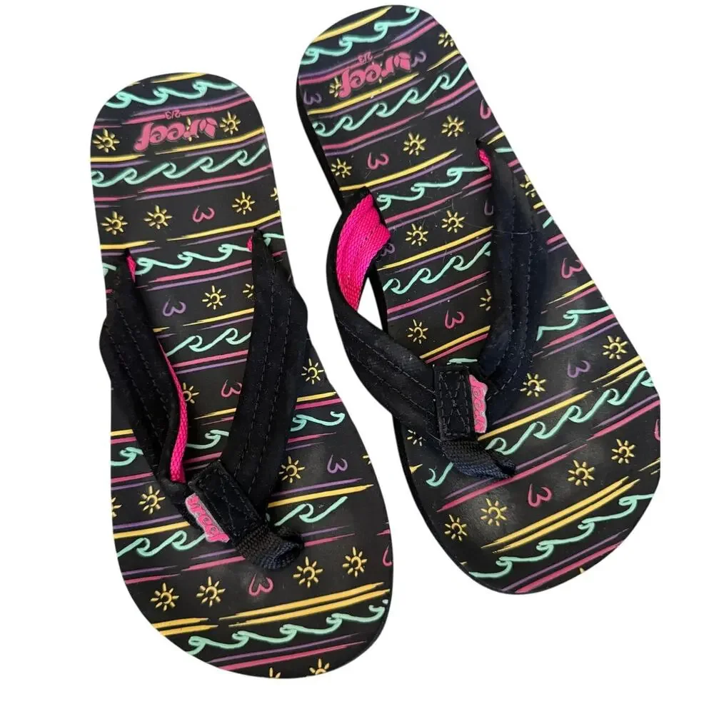 Reef black sandals size 2-3
